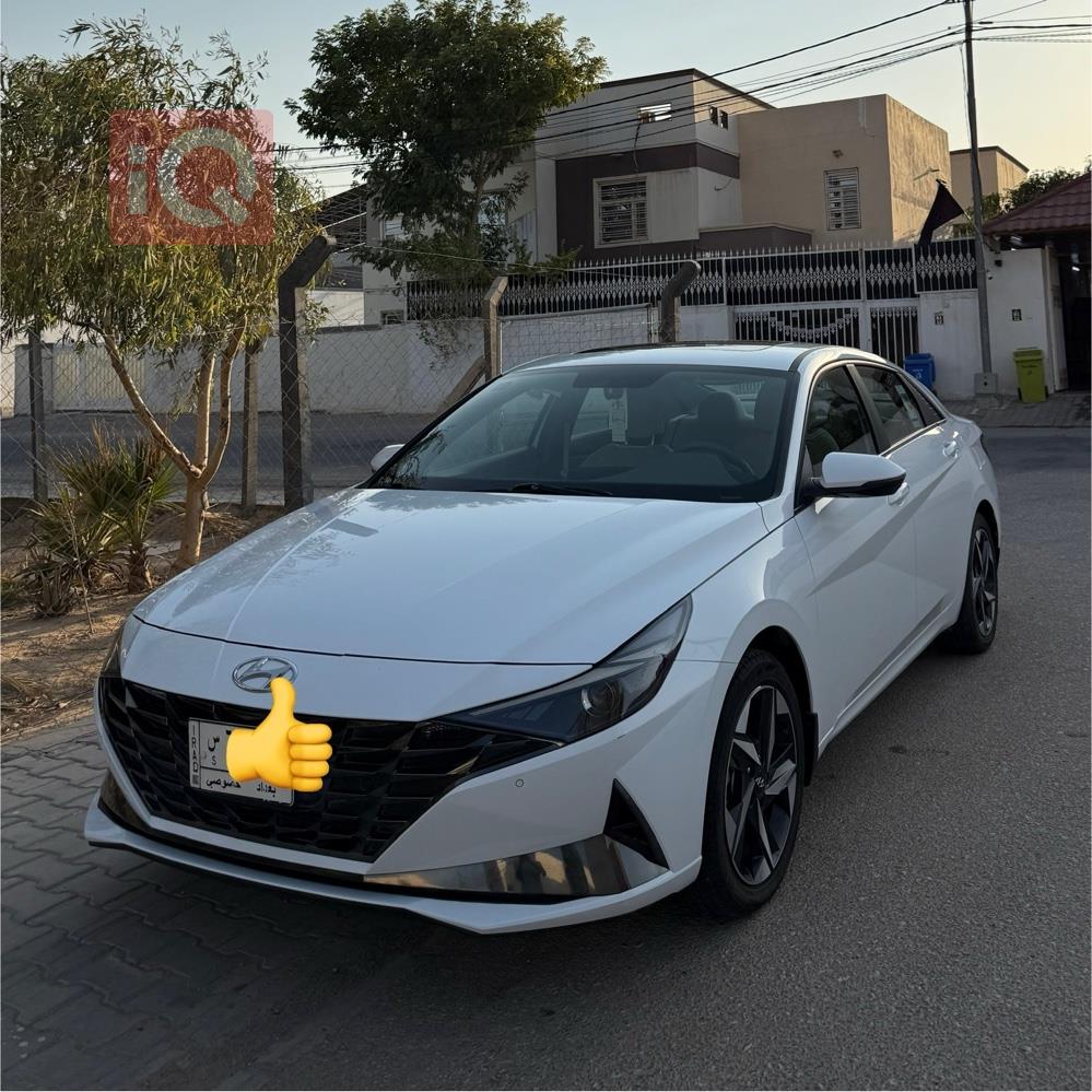 هیوندای ئەلەنترا